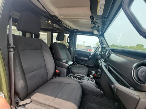 Used 2021 Jeep Wrangler Unlimited Sport AWD/4WD image 23