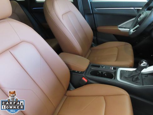 Used 2025 Audi Q3 2.0T Premium Plus image 31