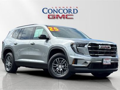 Used 2025 GMC Acadia Elevation