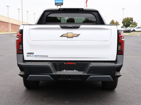 New 2026 Chevrolet Silverado EV LT w/ Premium Package image 33