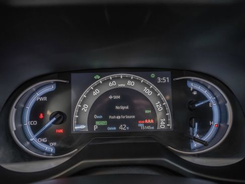 Used 2021 Toyota RAV4 Limited image 10