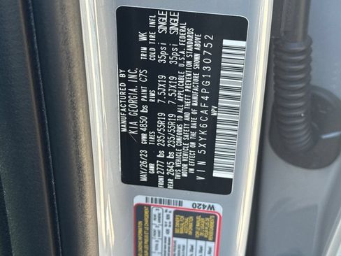 Used 2023 Kia Sportage X-Line w/ X-Line Premium Package AWD/4WD image 35
