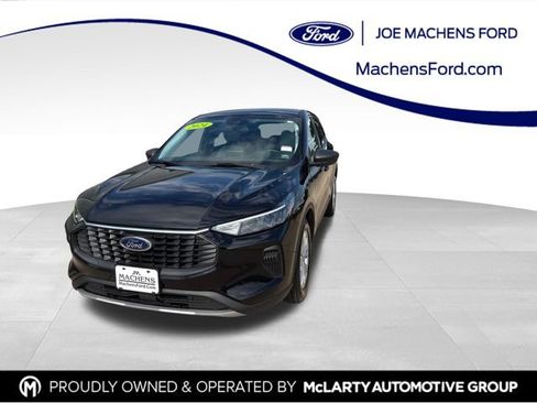 Used 2024 Ford Escape Active w/ Cold Weather Package FWD image 1