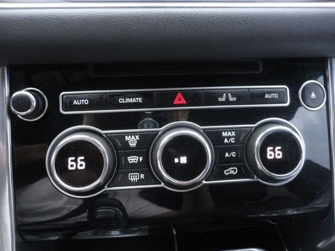 Used 2015 Land Rover Range Rover Sport HSE image 12