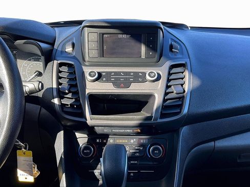 Used 2021 Ford Transit Connect XL image 6