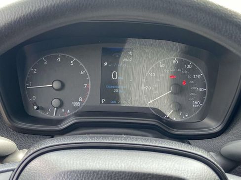 Used 2025 Toyota Corolla LE FWD image 34