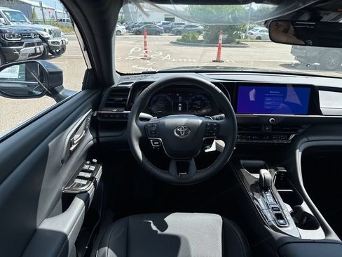 New 2026 Toyota Crown Signia AWD/4WD image 11