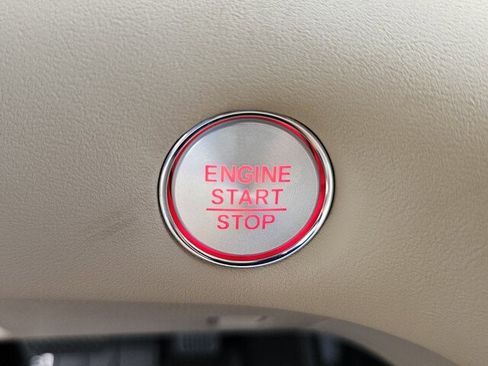 New 2025 Acura TLX w/Technology Package image 36