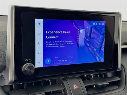 Certified 2025 Toyota RAV4 LE image 14