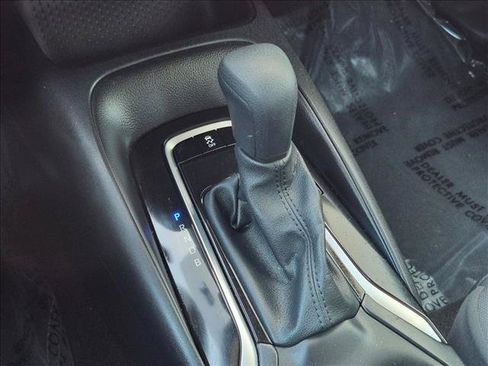Certified 2025 Toyota Corolla LE FWD image 12