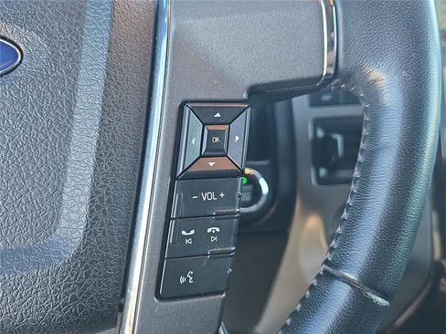 Used 2015 Ford Expedition Platinum image 25