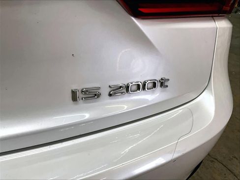 Used 2016 Lexus IS 200t w/ Navigation System Package image 10