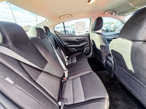 Used 2024 Nissan Sentra SV image 15