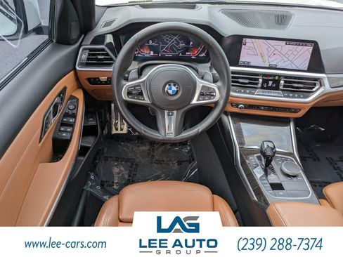 Used 2021 BMW 330i Sedan w/ M Sport Package RWD image 11
