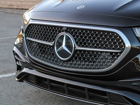 New 2026 Mercedes-Benz E 350 Sedan image 5