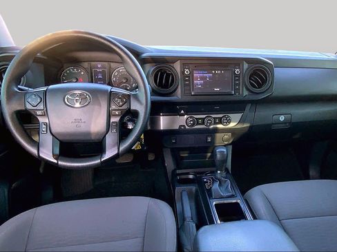 Used 2019 Toyota Tacoma SR w/ SR Convenience Package RWD image 16