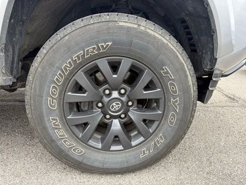 Used 2023 Toyota Tacoma SR5 image 4