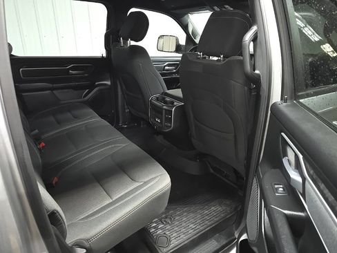 Used 2021 RAM 1500 Big Horn AWD/4WD image 17