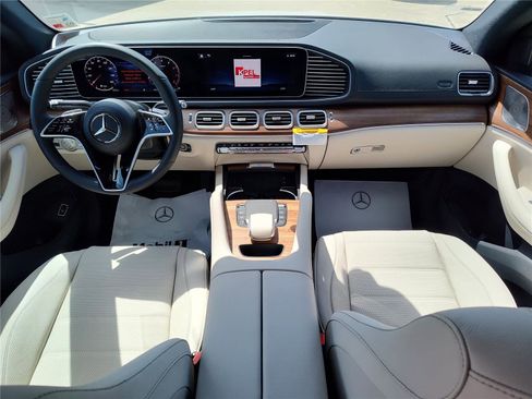 New 2026 Mercedes-Benz GLE 450 4MATIC Coupe image 10
