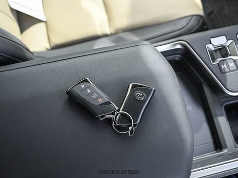 Used 2026 Lexus GX 550 AWD/4WD image 89