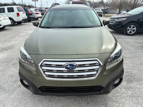 Used 2016 Subaru Outback 2.5i Premium image 3