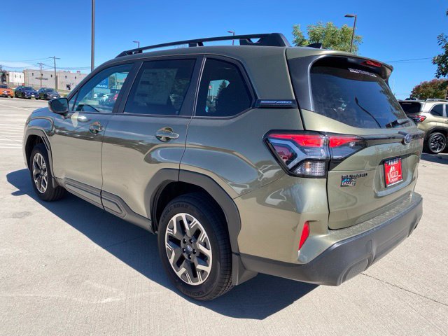 New 2026 Subaru Forester Premium AWD/4WD image 3