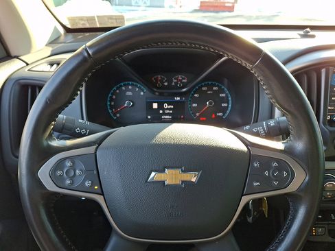 Used 2020 Chevrolet Colorado Z71 w/ Z71 Midnight Edition image 21