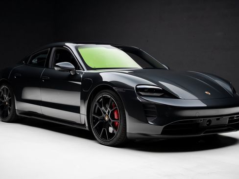 Used 2023 Porsche Taycan GTS image 83