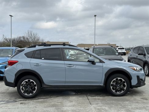 Used 2021 Subaru Crosstrek 2.0i Premium w/ Popular Package #3 image 3