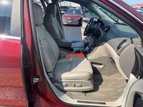 Used 2015 Buick Enclave Leather FWD image 44