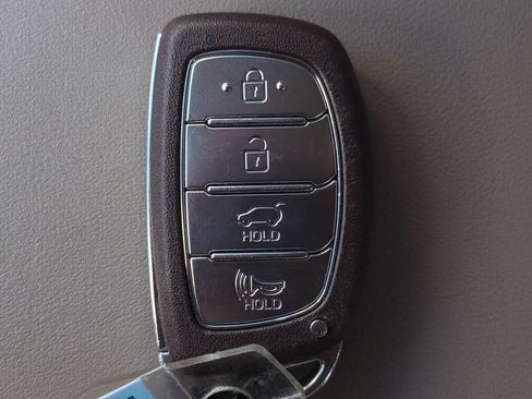 Certified 2021 Hyundai Tucson Value w/ Cargo Package FWD image 23