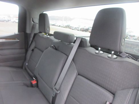 New 2026 GMC Sierra 1500 Elevation image 14