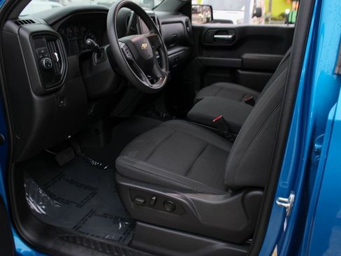 Used 2022 Chevrolet Silverado 1500 Custom image 14