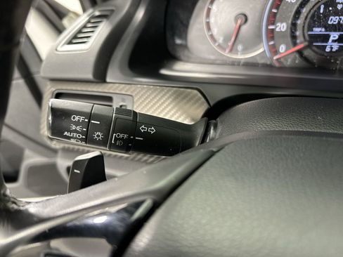 Used 2017 Honda Accord Sport image 15