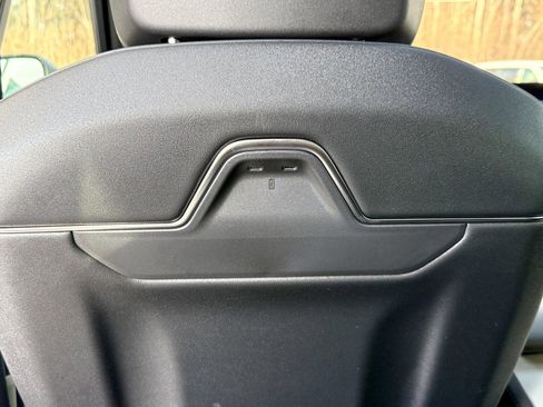 New 2025 Lincoln Navigator L Reserve image 43