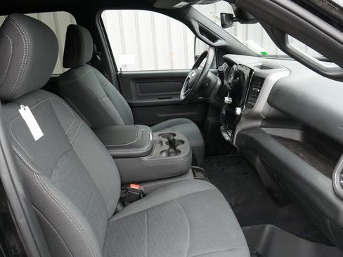 Used 2025 RAM 3500 Tradesman image 19