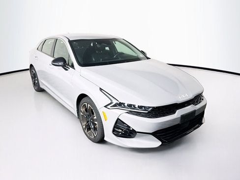 Used 2024 Kia K5 GT-Line w/ GT-Line Premium Package FWD image 3