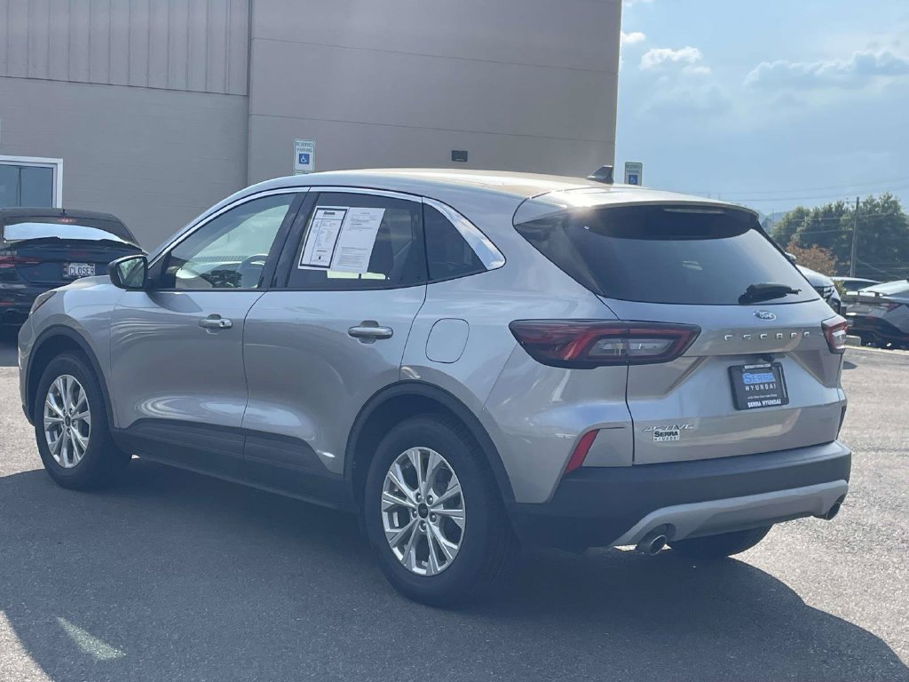 Used 2024 Ford Escape Active FWD image 5