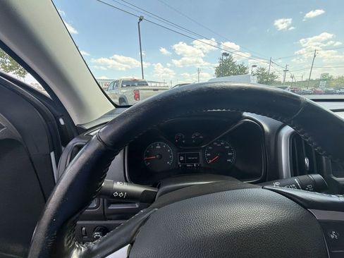Used 2022 Chevrolet Colorado LT w/ Fleet Safety Package RWD image 15