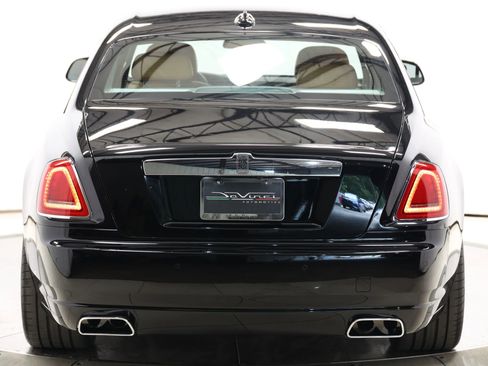Used 2017 Rolls-Royce Ghost Series II Sedan 4D image 56