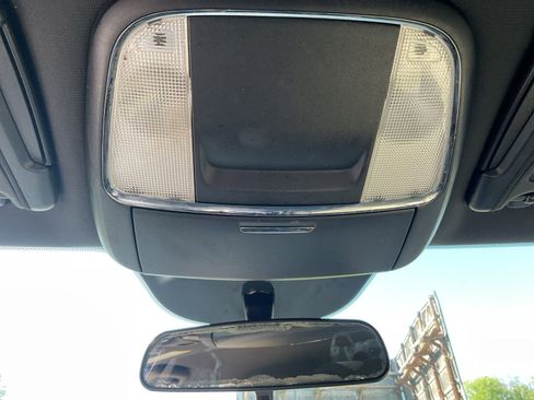 Used 2014 Dodge Charger SE RWD image 25