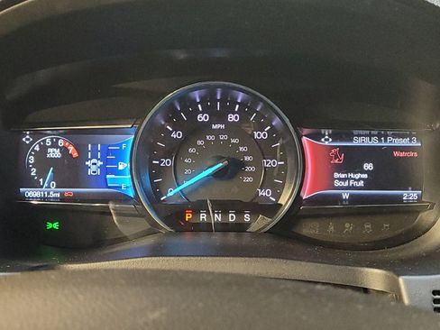 Used 2018 Ford Explorer XLT w/ Equipment Group 202A image 23