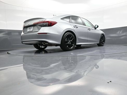 Certified 2025 Honda Civic Sport image 29