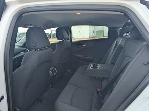 Used 2024 Chevrolet Malibu LT FWD image 13