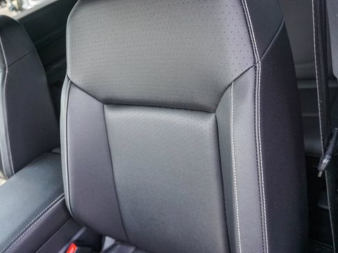 Used 2020 Volkswagen Atlas Cross Sport SE w/ Panoramic Sunroof Package AWD/4WD image 20