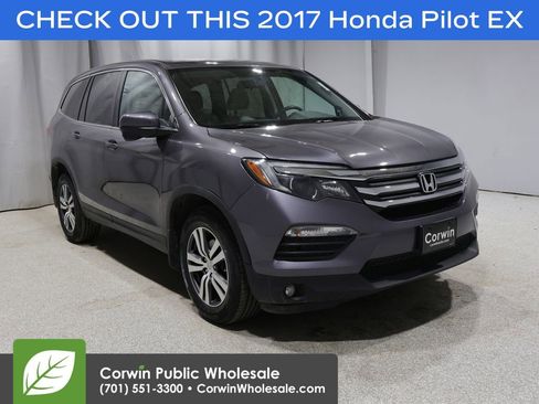 Used 2017 Honda Pilot EX image 1