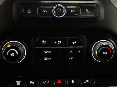 Used 2023 Chevrolet Silverado 2500 W/T w/ WT Convenience Package AWD/4WD image 25