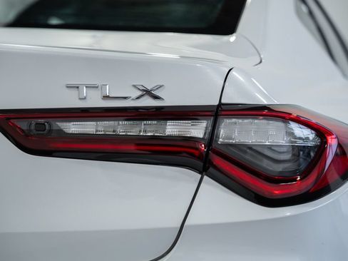 Used 2023 Acura TLX w/ Technology Package FWD image 6