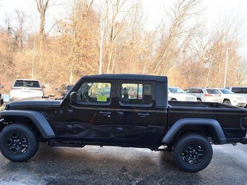 New 2026 Jeep Gladiator Sport image 5