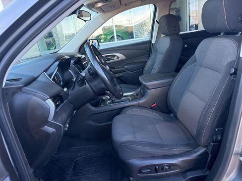 Used 2019 Chevrolet Traverse LT w/ LPO, Floor Liner Package AWD/4WD image 20